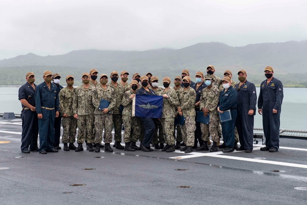 Award Ceremony Aboard USS Charleston (LCS 18)