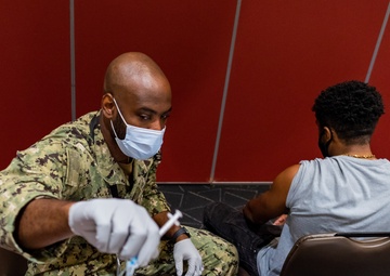 Naval Air Facility Atsugi administers COVID-19 vaccines