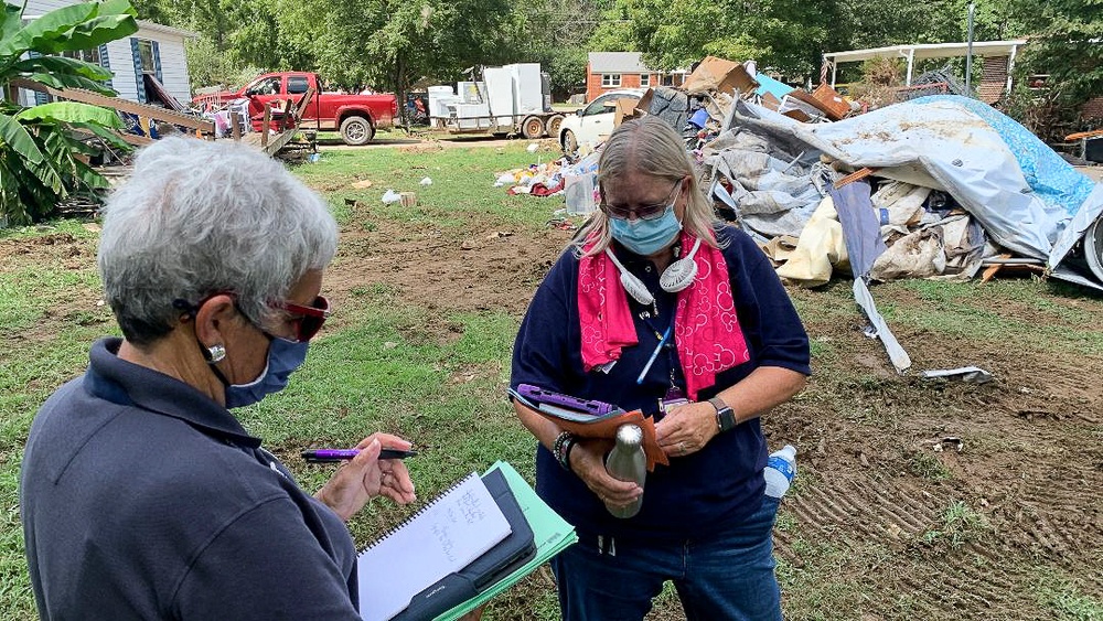 FEMA Gathering Information in the Field