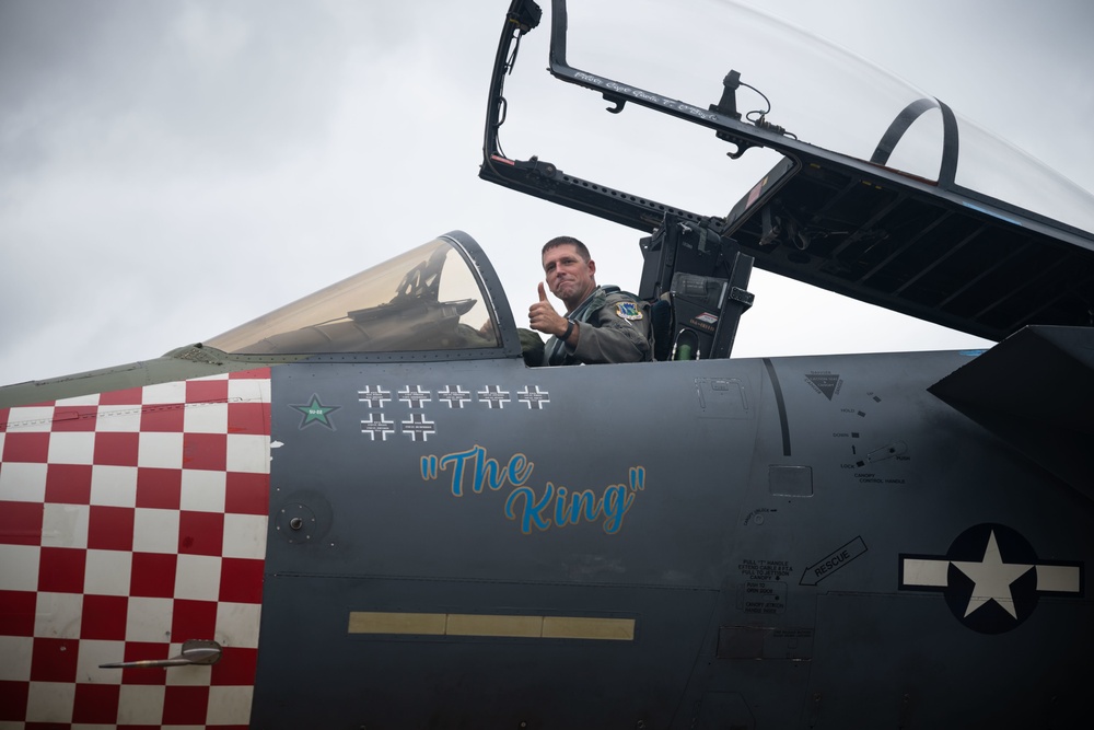 Liberty Wing commander achieves 1,000 flying hours in F-15 aircraft