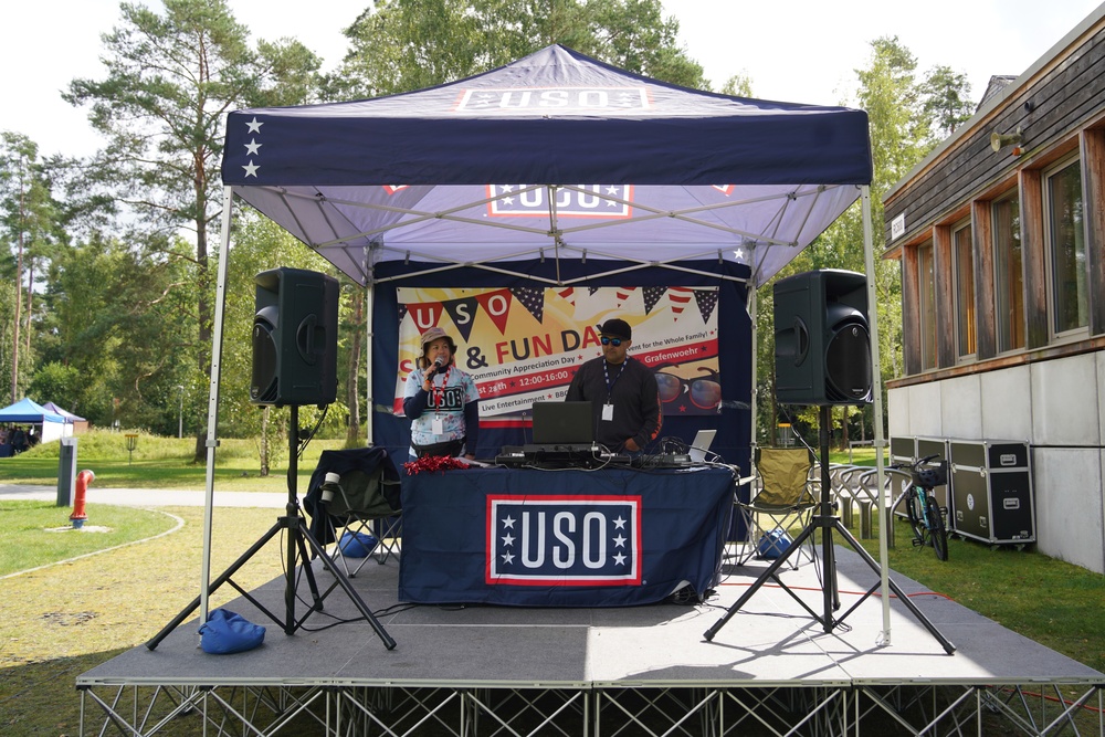 USAG Bavaria community enjoys celebratory USO Sun &amp; Fun