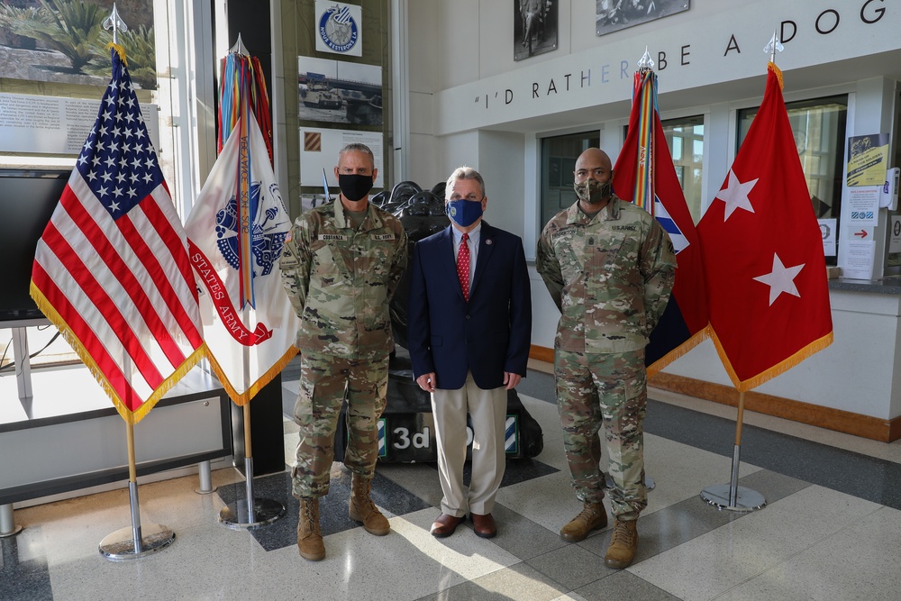 U.S. Representative Earl “Buddy” Carter visits 3rd Infantry Division