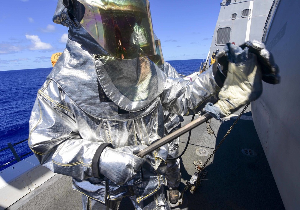 USS John P. Murtha (LPD 26) Flight Deck Crash and Salvage Drill