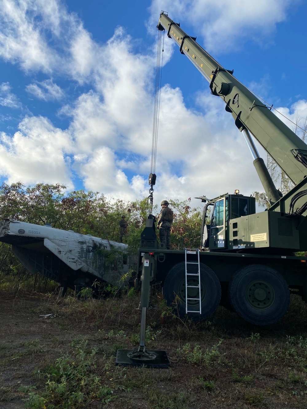 MWSD-24 Conducts Aircraft Salvage and Recovery During MCCRE