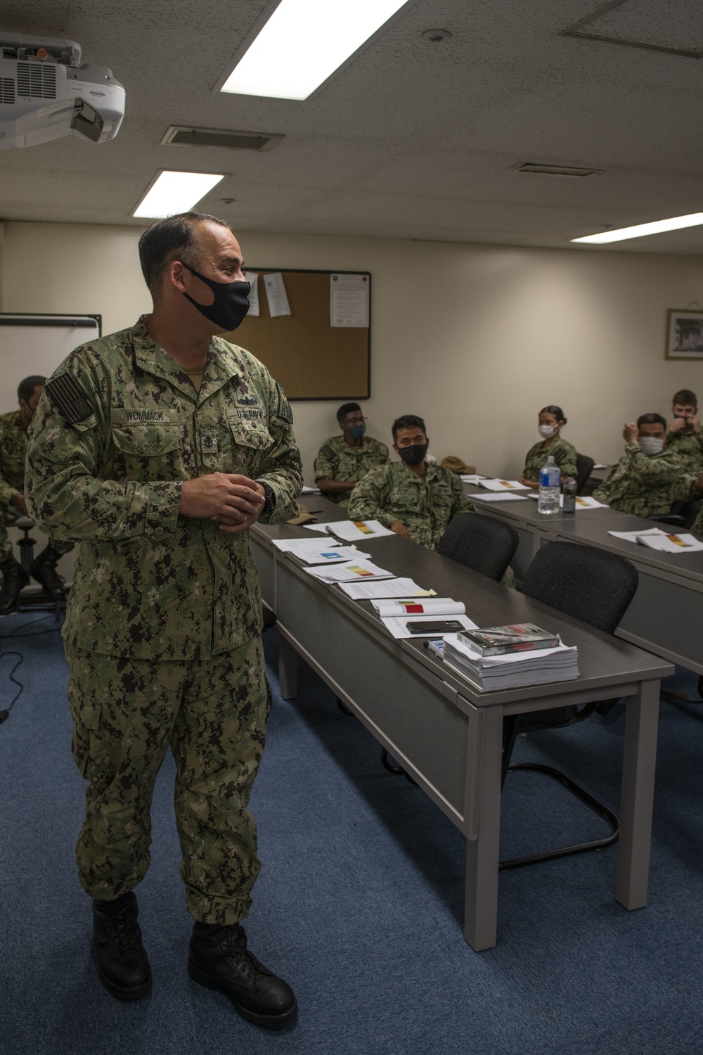 USS Blue Ridge Sailors Learn Leadership Development Skills