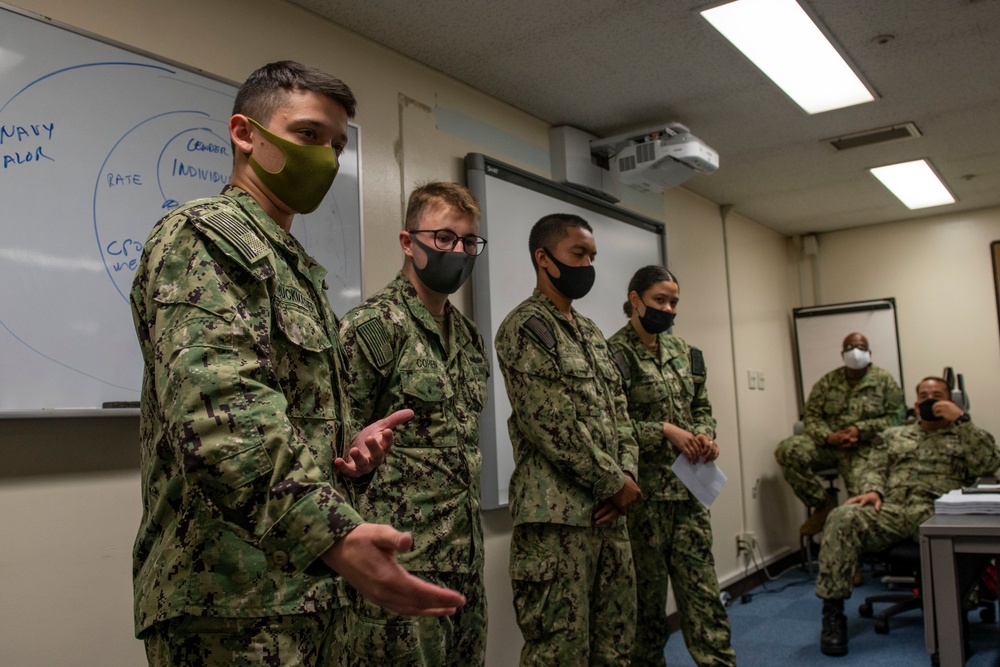 USS Blue Ridge Sailors Learn Leadership Development Skills
