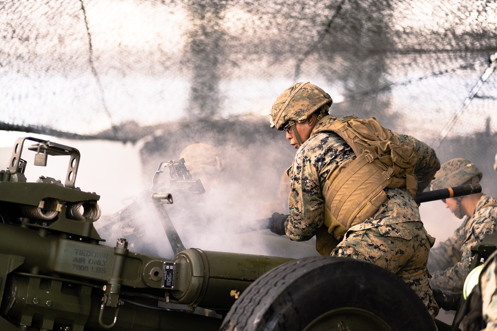 1/12 M777A2 Howitzer Live Fire