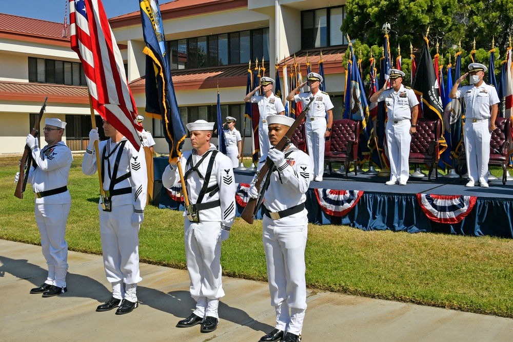 CSFE Holds Change of Command Ceremony