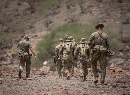 U.S. service members train for French Desert Commando Course