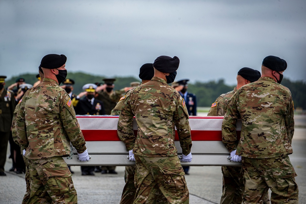 U.S. Army Soldiers with Bravo Company,1st Battalion, 3D U.S. Infantry Regiment, had the honorable duty to serve as the Dignified Transfer Team