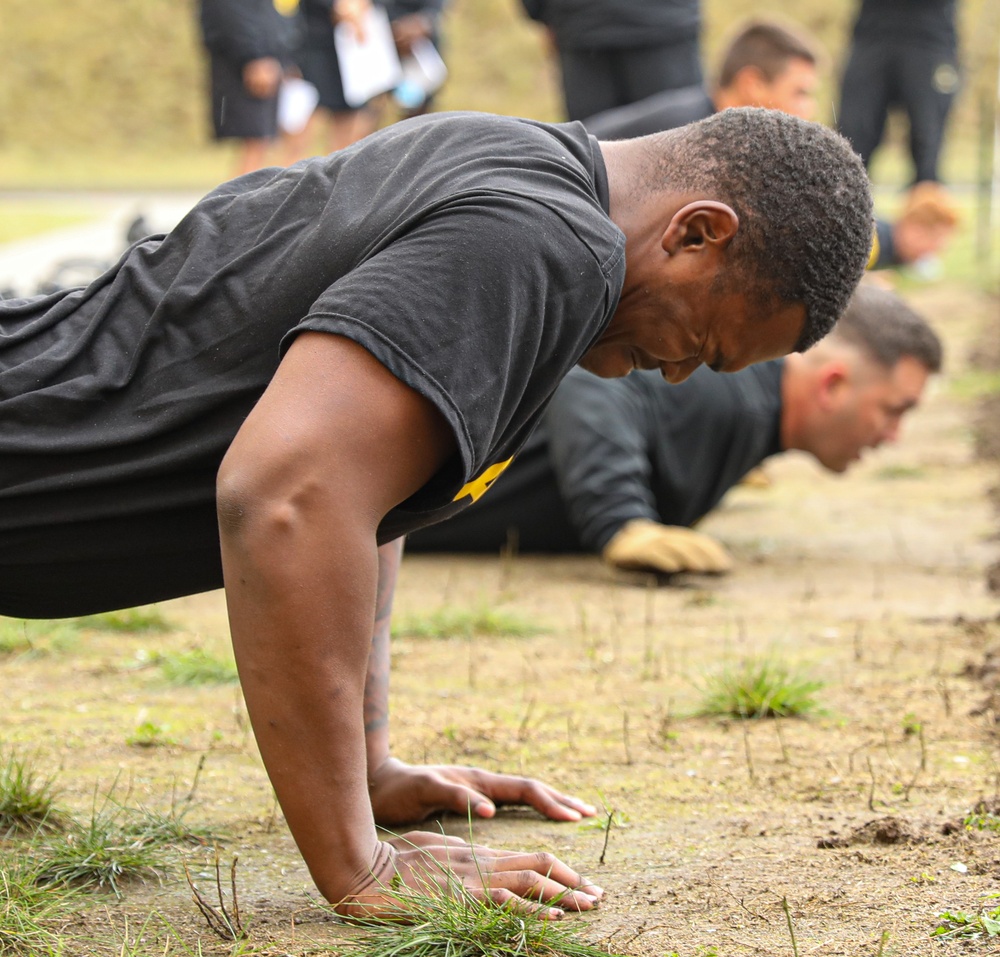 2-34th Armored Regiment conducts ACFT at DPTA