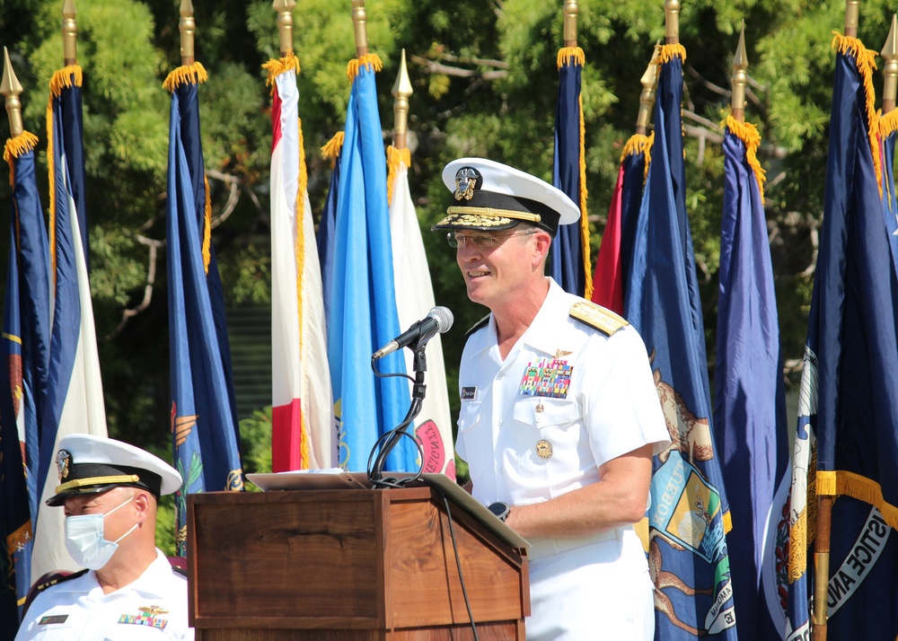 Center for Seabees Welcome New Commanding Officer