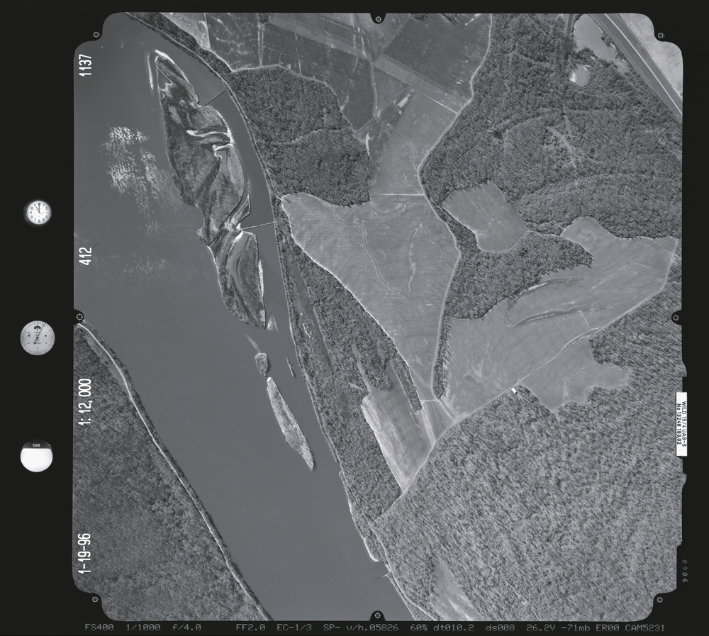 081068.053 - Arkansas River.412.6