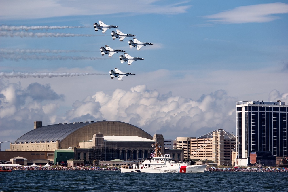 Coast Guard enforces safety zone during Atlantic City Airshow