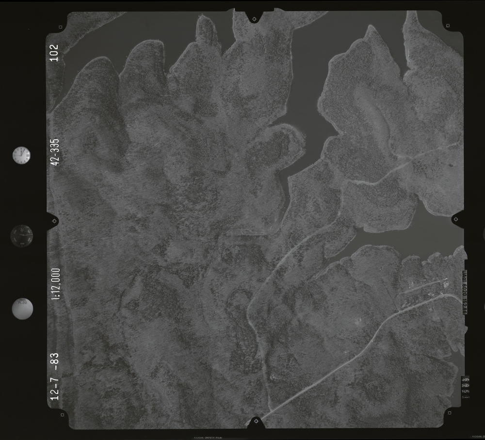 083282.107 - Norfork Lake.335.1