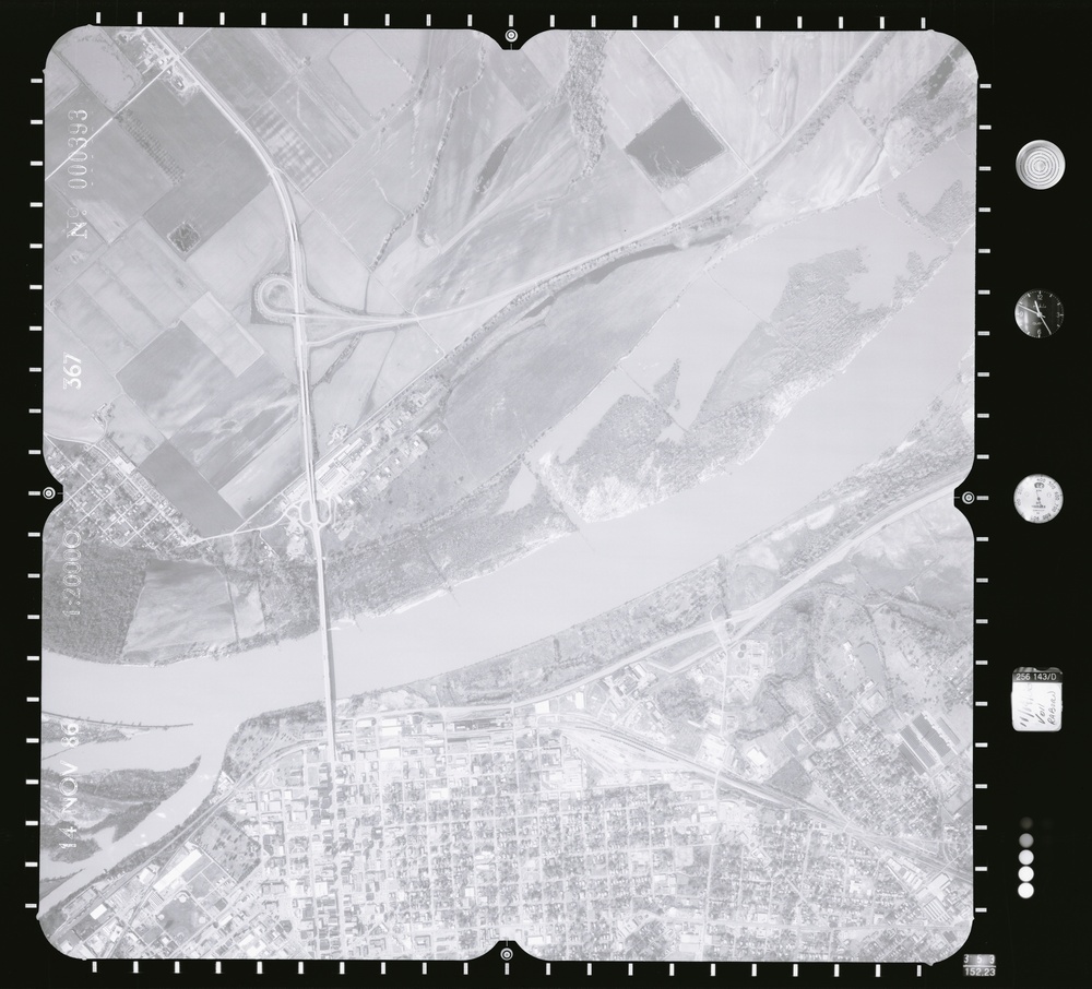 081099.134 - 150 CFS Ark. River.367.2