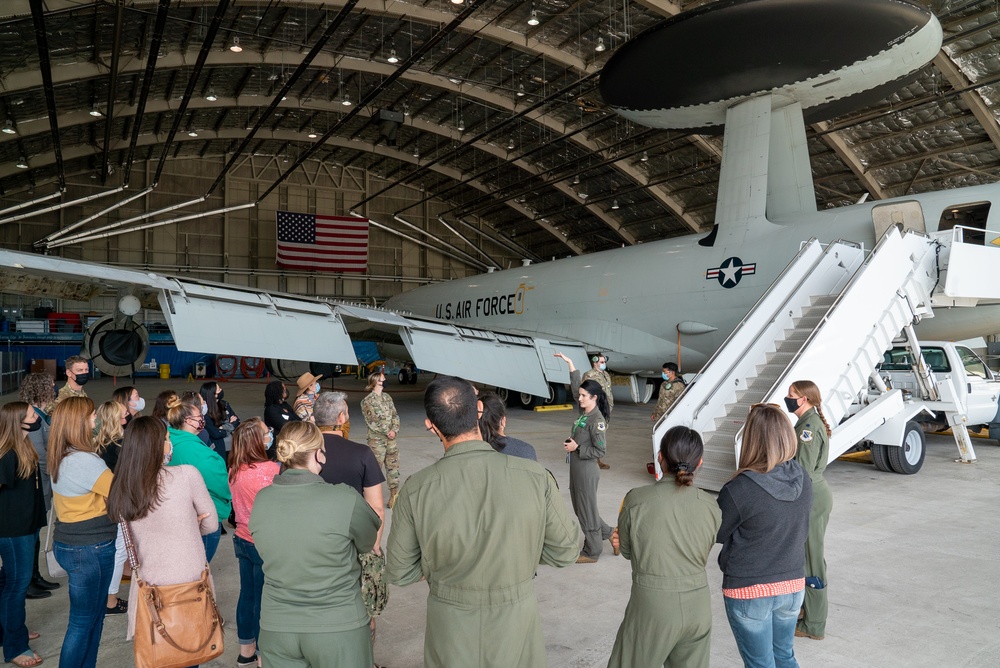 3rd Wing hosts Immersion Tour