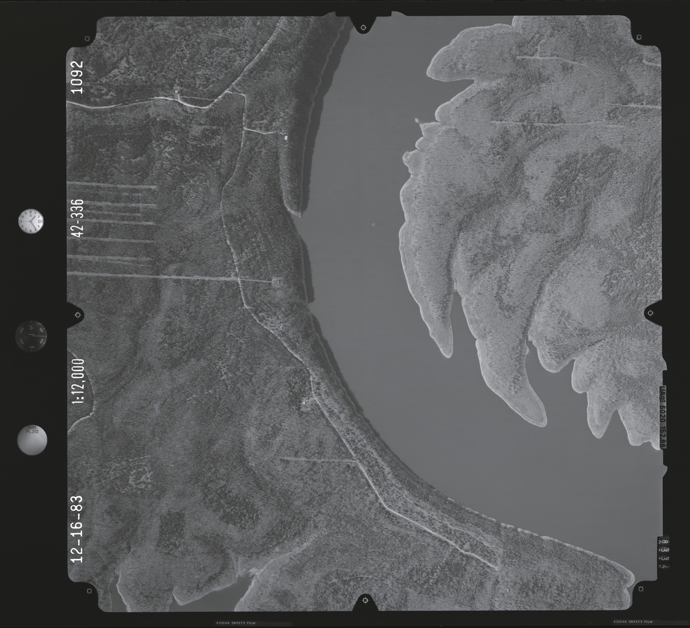 083269.053 - Bull Shoals Lake.336.4