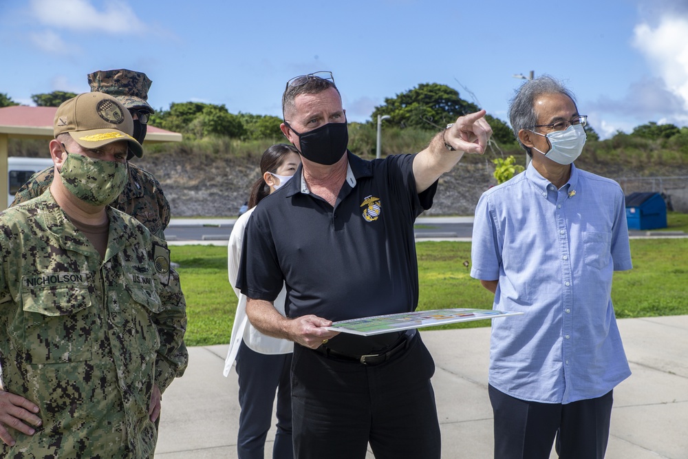 JRM Commander and the Consul General of Japan in Hagåtña visit MCB Camp Blaz