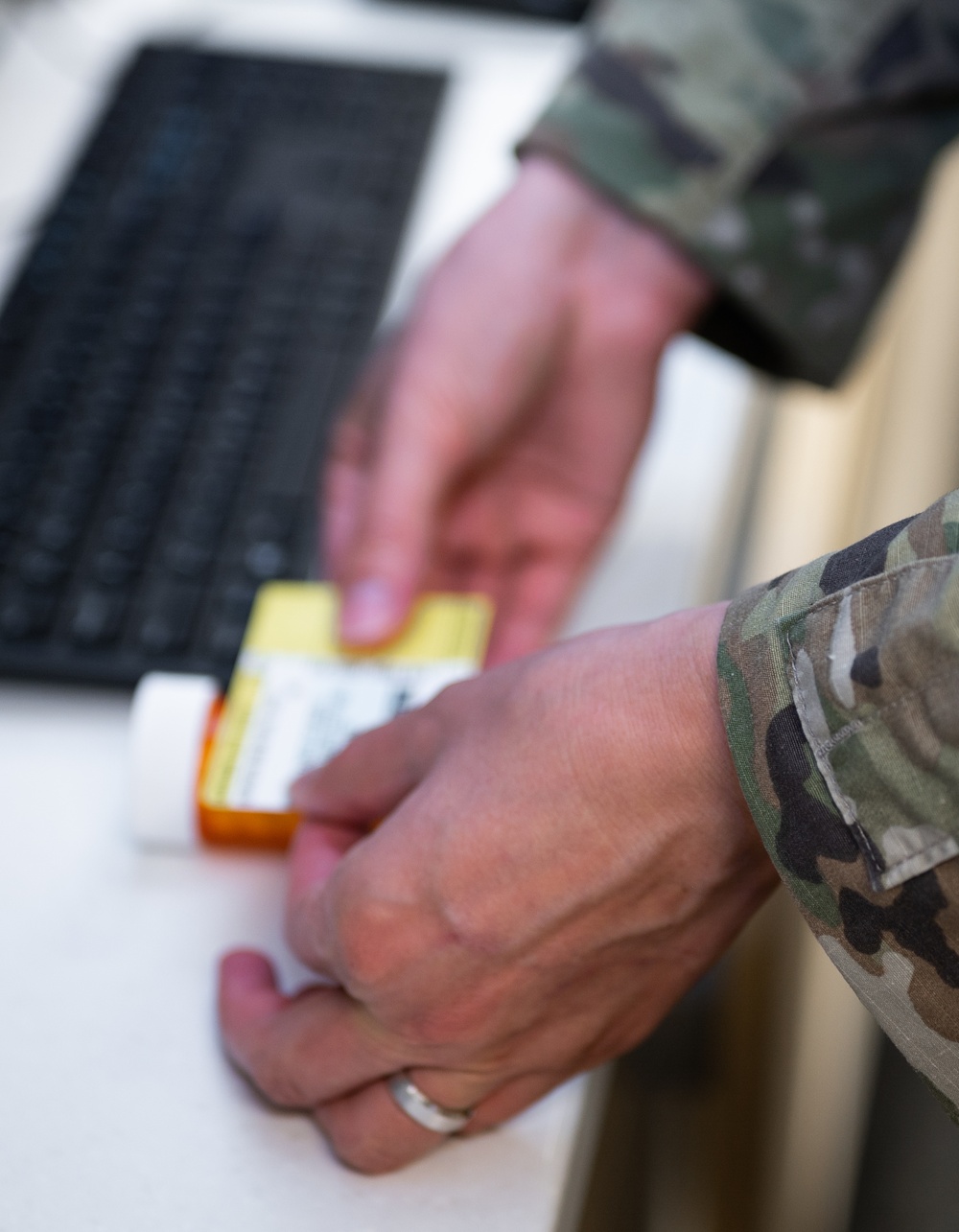 18th MDSS pharmacy flight keeps Kadena