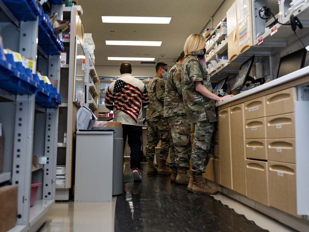 18th MDSS pharmacy flight keeps Kadena