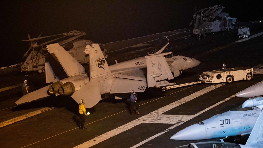 USS Carl Vinson (CVN 70) Conducts Flight Operations