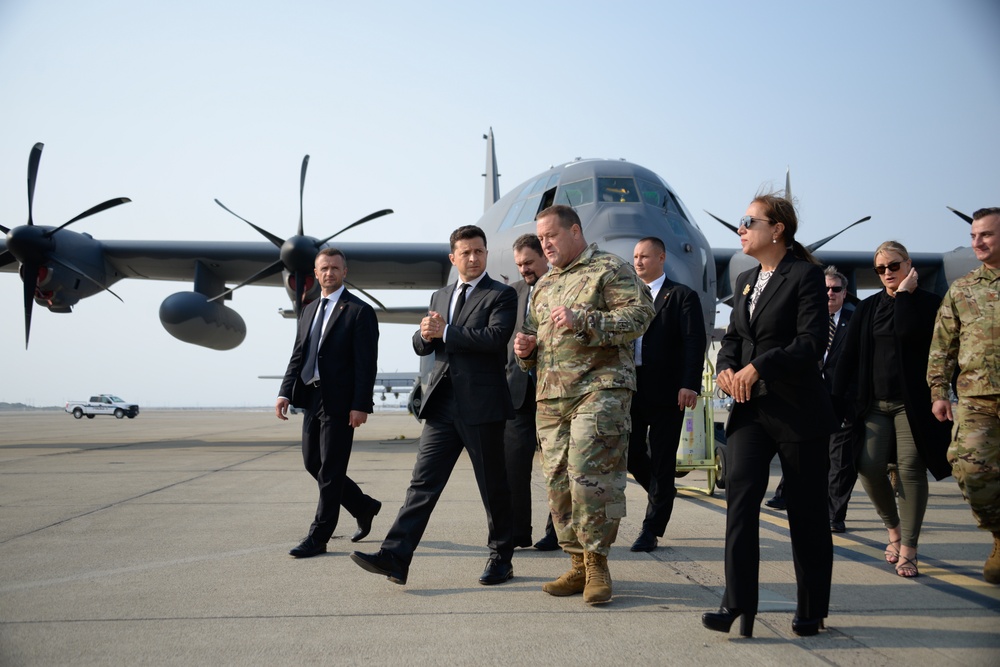 President of Ukraine visits 129th Rescue Wing