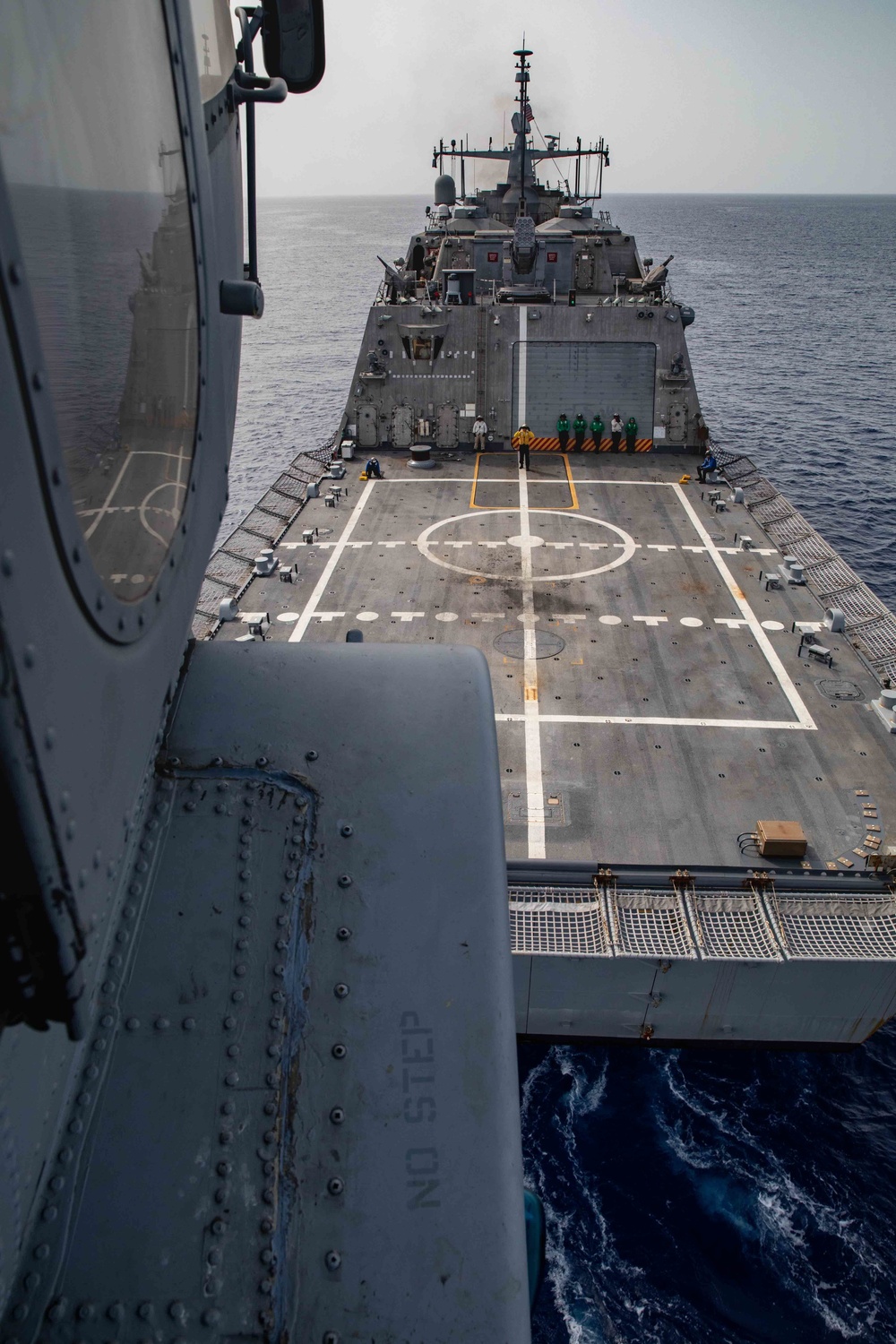 MH-60S Sea Hawk Prepares to Land on USS Billings