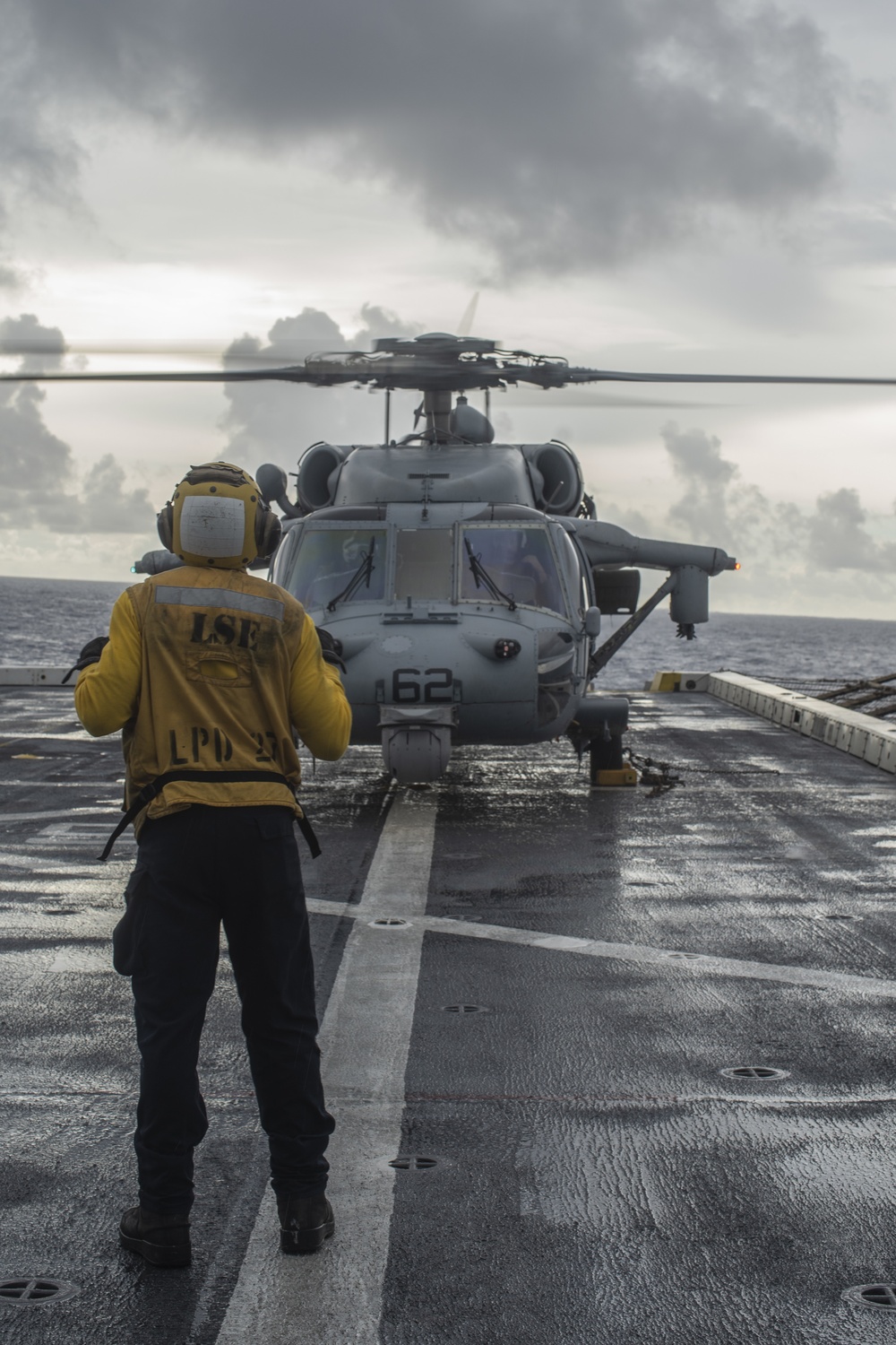 USS Portland (LPD 27) MH-60S flight ops