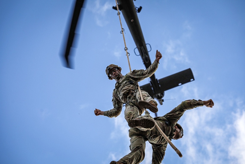 25th Infantry Division Lightning Academy FRIES/SPIES Master Course