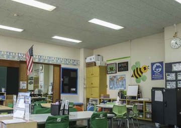 Ronald Reagan Sailors Volunteer at Sullivans Elementary School