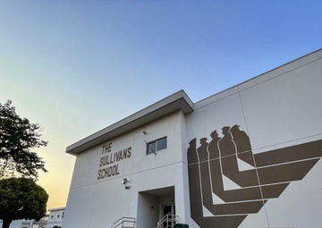 Ronald Reagan Sailors Volunteer at Sullivans Elementary School