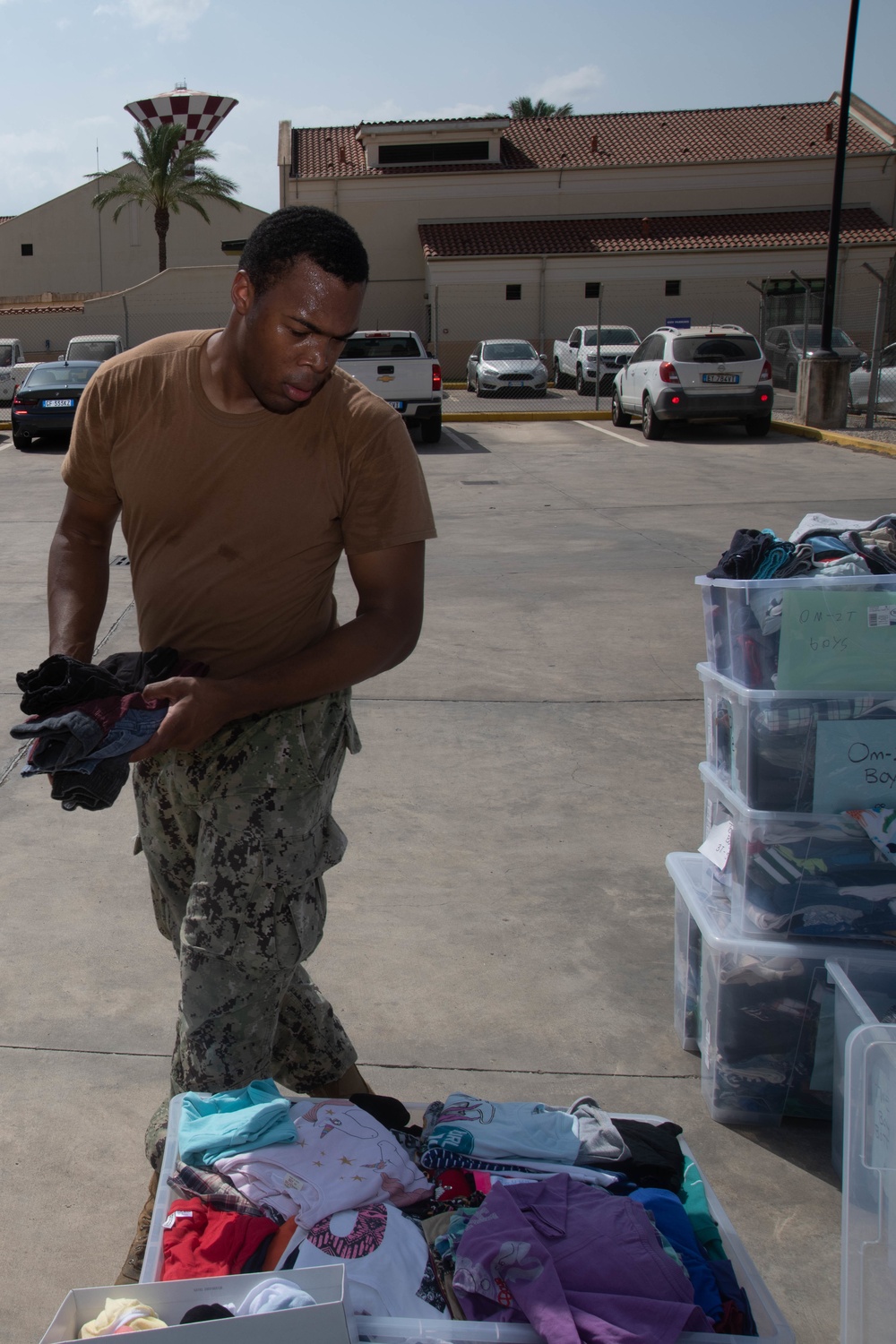 Sailor organizes donations