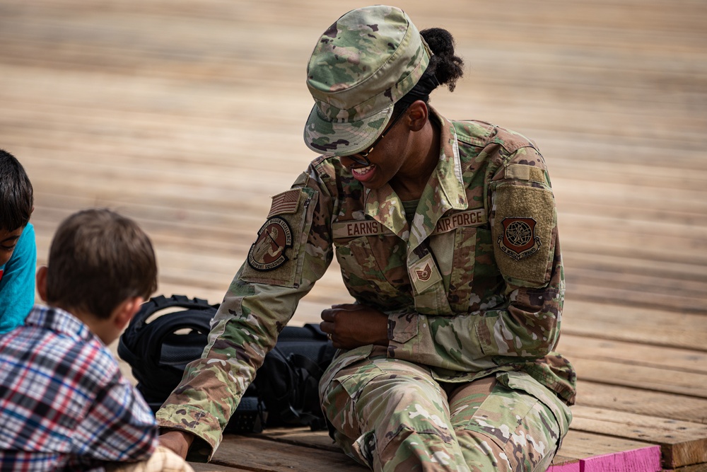 Task Force – Holloman Airmen entertain Afghan children