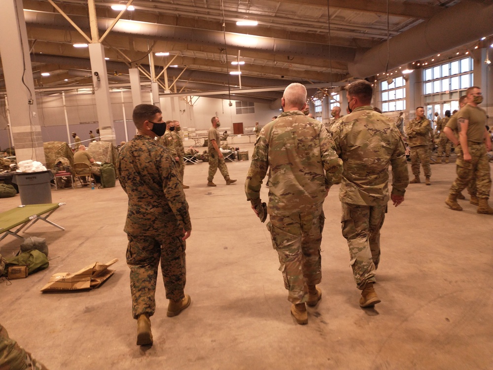 Brig. Gen. Kelliher and Brig. Gen. Prendergast review living arrangements of the 61st Quartermaster Battalion in Baton Rouge, LA.