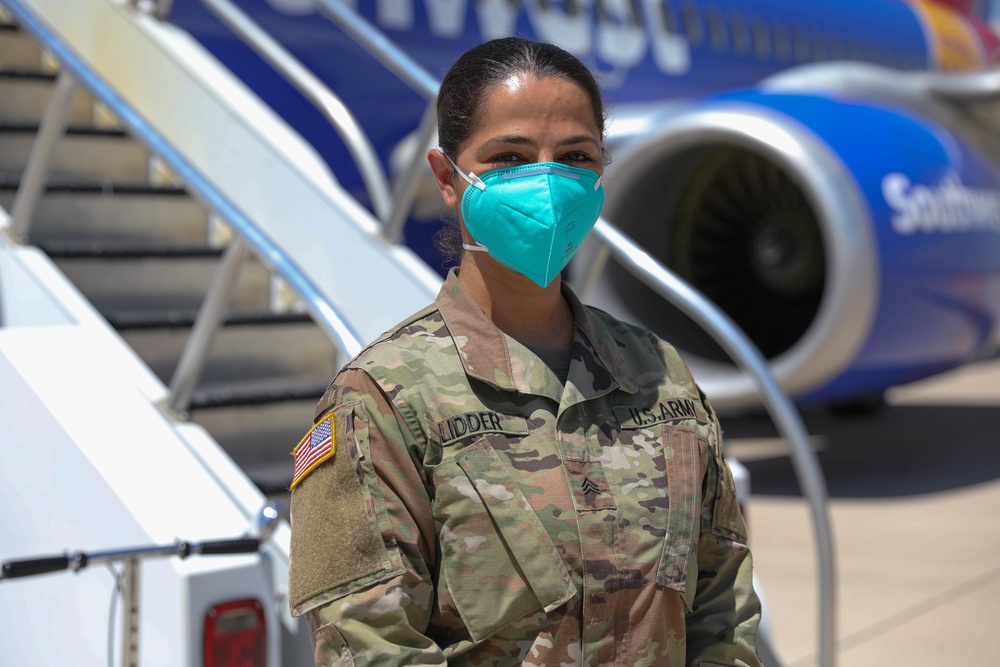 One soldier’s past, Afghan evacuees’ present