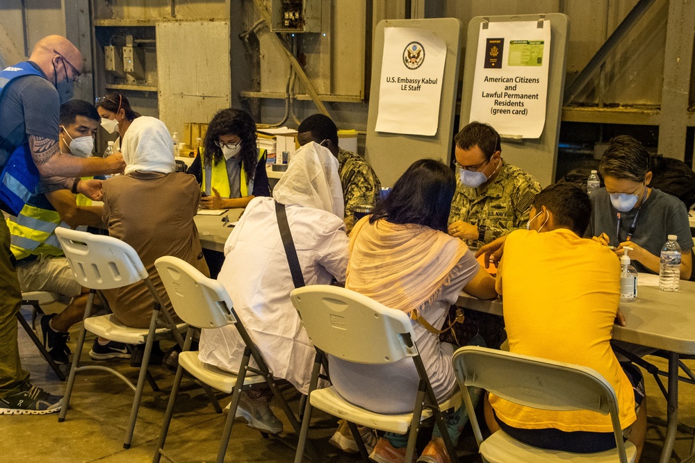 Evacuees from Afghanistan Arrive at NAVSTA Rota
