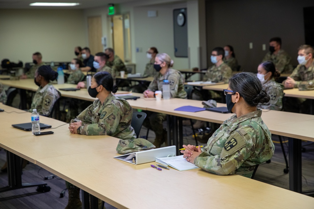 U.S. Army Medical Response Team Helps Idaho Hospital Battle COVID-19