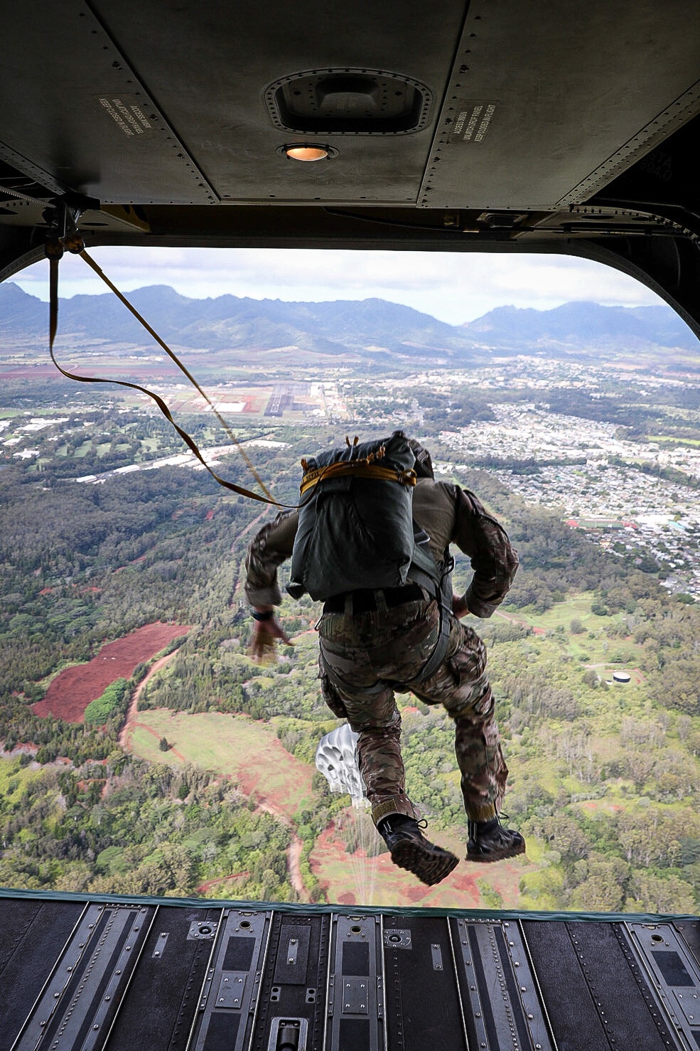 Static line jump