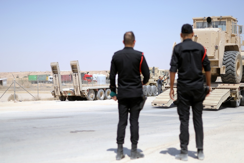 Iraq’s Federal Intelligence Investigation Agency receives equipment from Counter-ISIS program