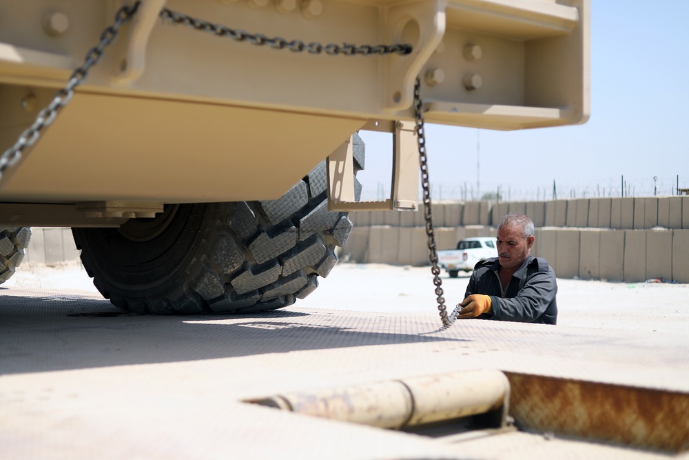 Iraq’s Federal Intelligence Investigation Agency receives equipment from Counter-ISIS program