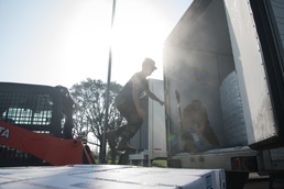 Oklahoma National Guard distributes supplies to Louisiana Citizens