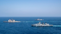 Pakistan, German, U.S. Naval Forces Conduct Passing Exercise in Arabian Sea