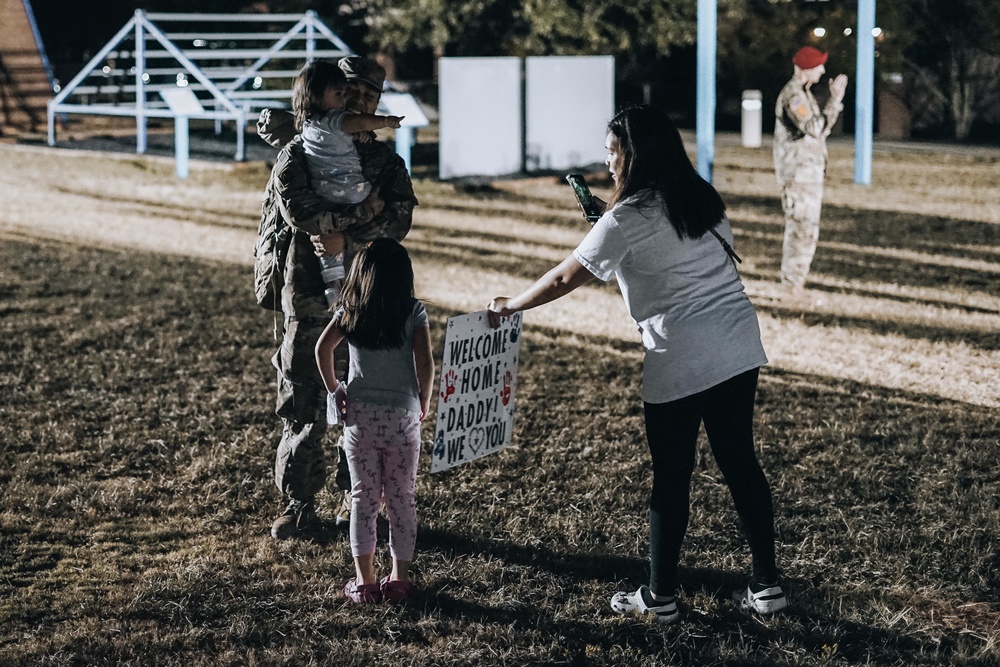 Paratroopers come home from Afghanistan