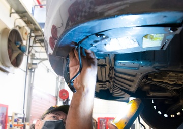 Vicenza Auto Skills Center performs automotive repairs - Photo 4