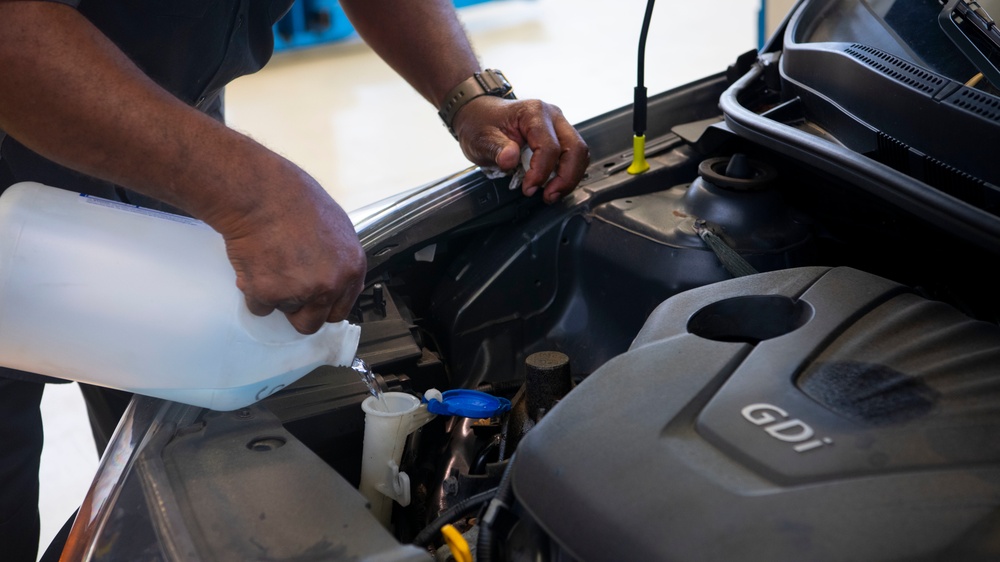 Vicenza Auto Skills Center performs automotive repairs - Photo 5