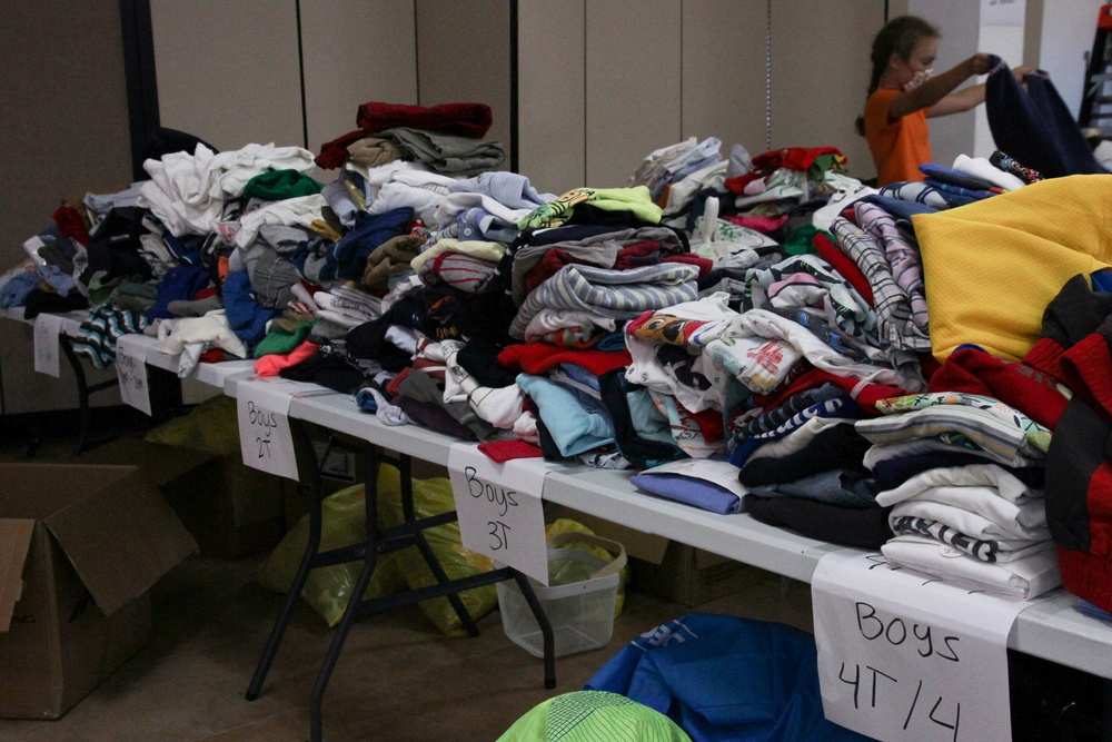 NAVSTA Rota Volunteers Get Food and Donations to Evacuees from Afghanistan