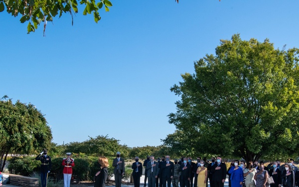 DSD Hicks hosts private 9/11 wreath laying ceremony