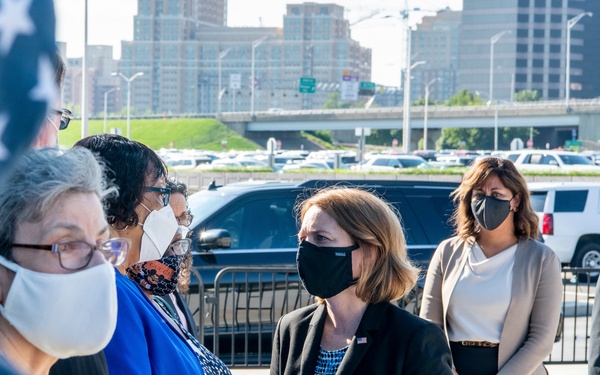 DSD Hicks hosts private 9/11 wreath laying ceremony