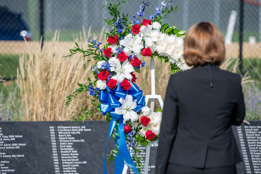 DSD Hicks hosts private 9/11 wreath laying ceremony